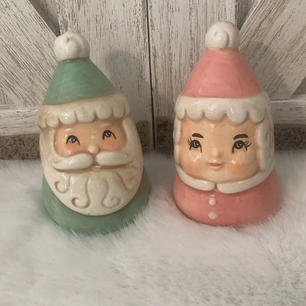 Johanna Parker Christmas Shakers